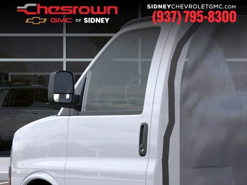 New 2025 GMC Savana 4500 w/ Power Convenience Package RWD image 12