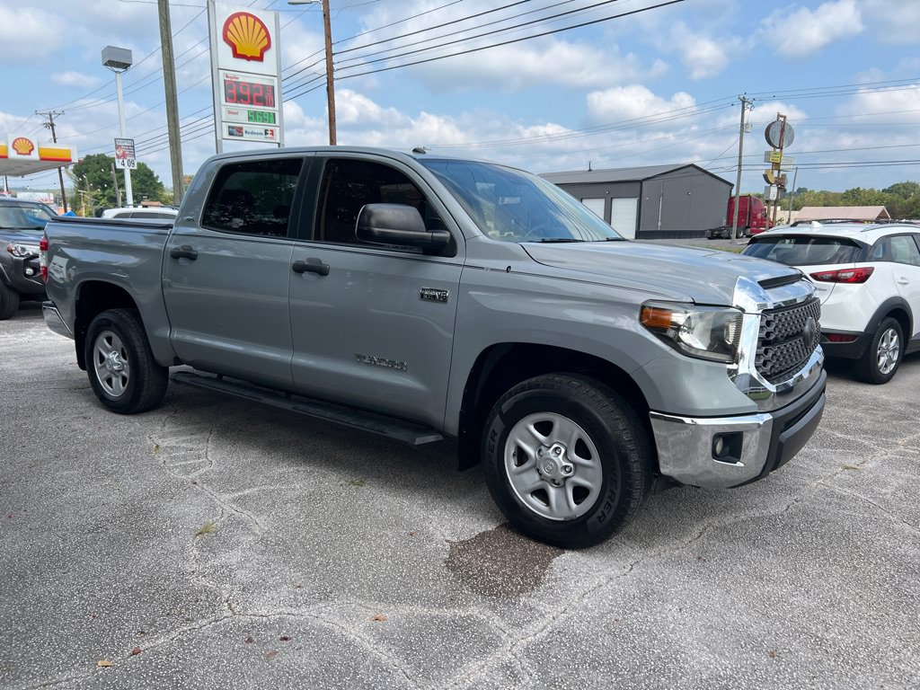 Used 2018 Toyota Tundra SR5 w/ SR5 Upgrade Package AWD/4WD image 5