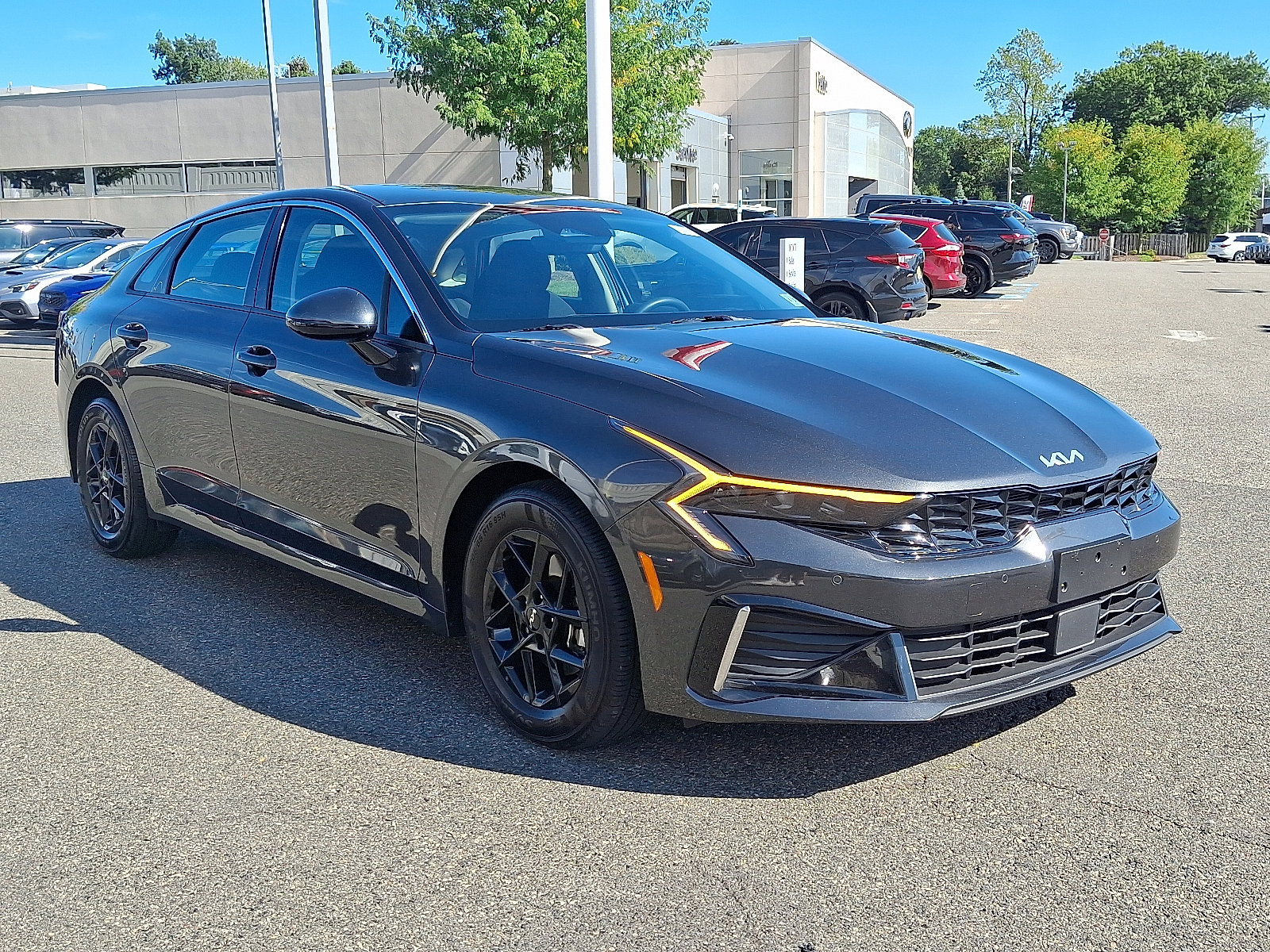 Used 2025 Kia K5 LXS image 3