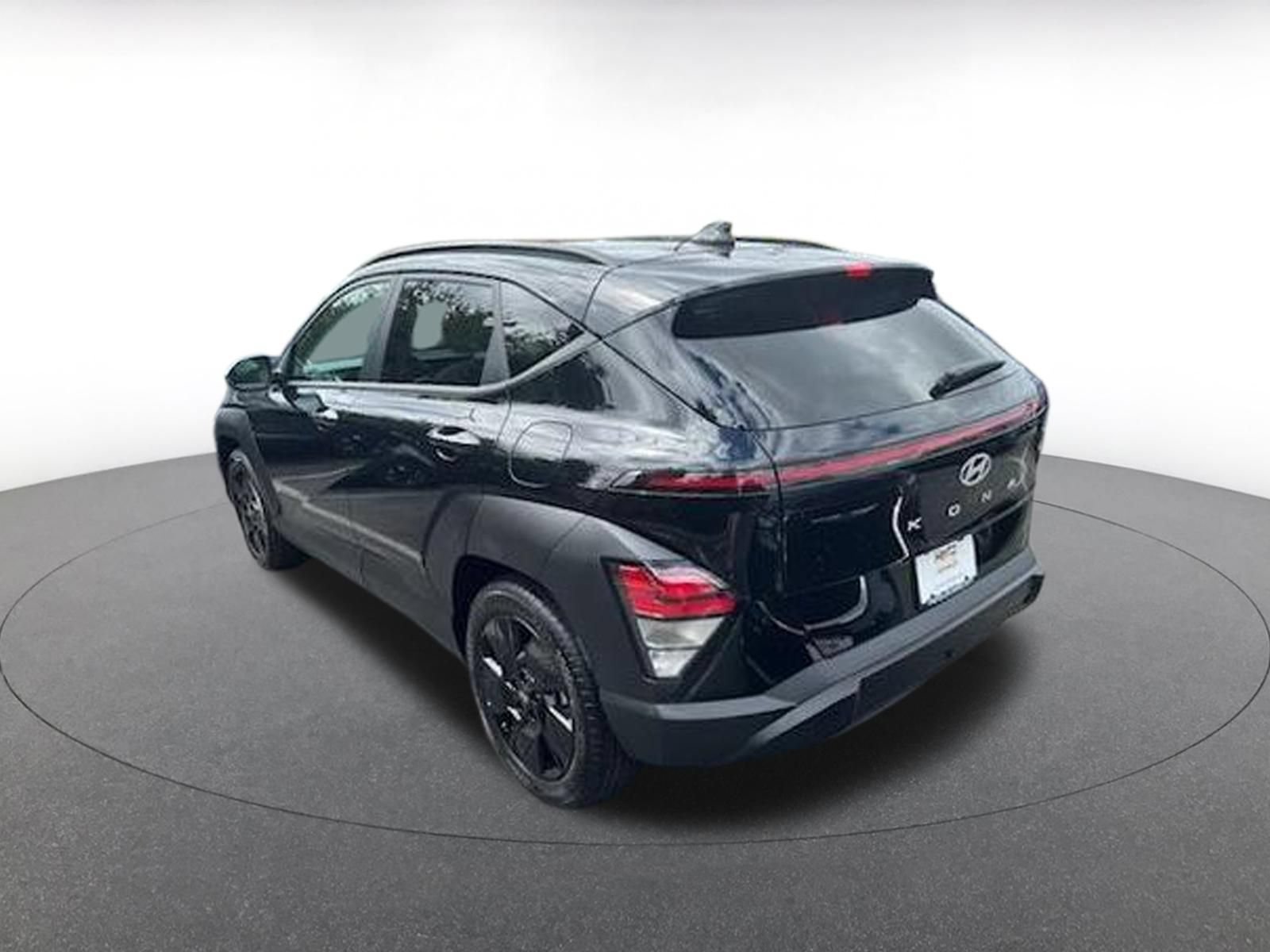 Used 2026 Hyundai Kona SEL Sport FWD image 8
