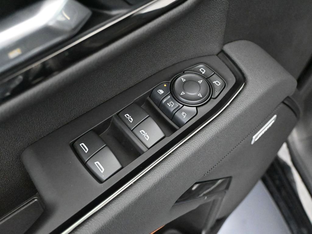 Used 2025 GMC Sierra 3500 AT4 image 20