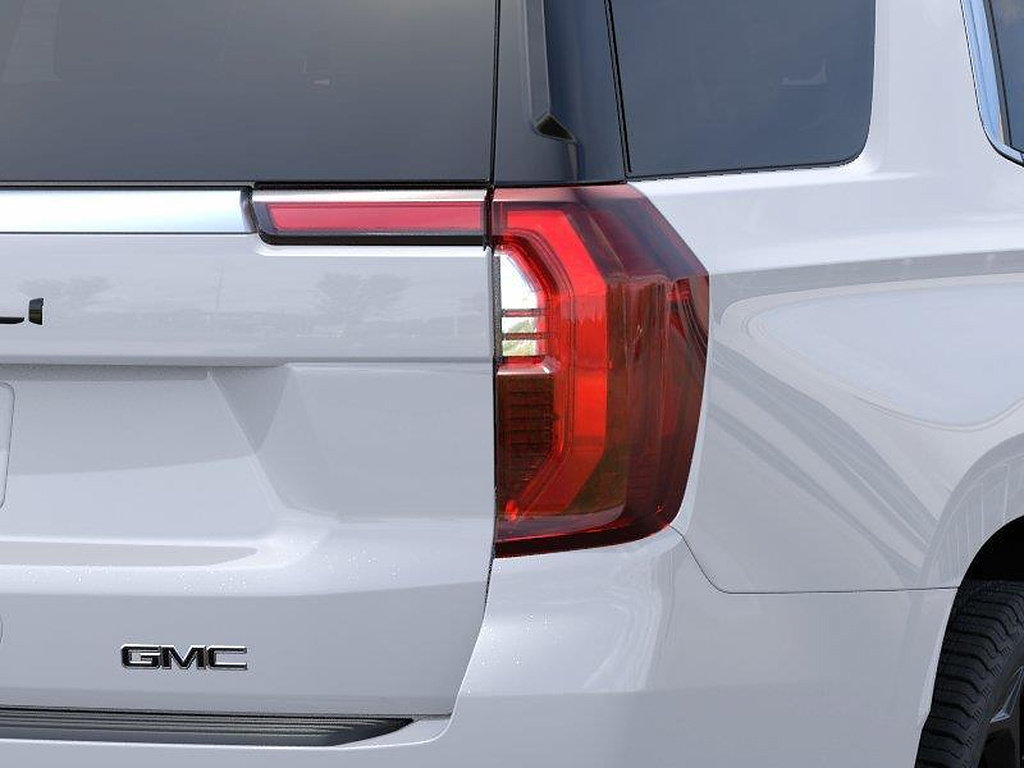 New 2026 GMC Yukon Denali w/ Denali Reserve Package AWD/4WD image 11