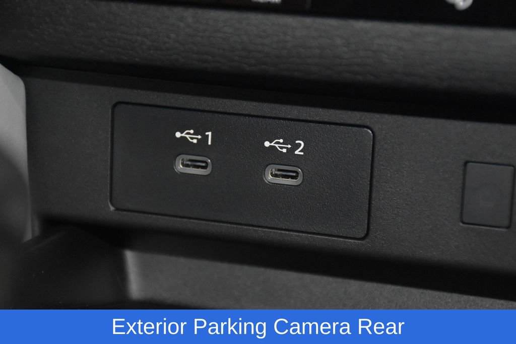 New 2025 Mitsubishi Outlander SE image 21