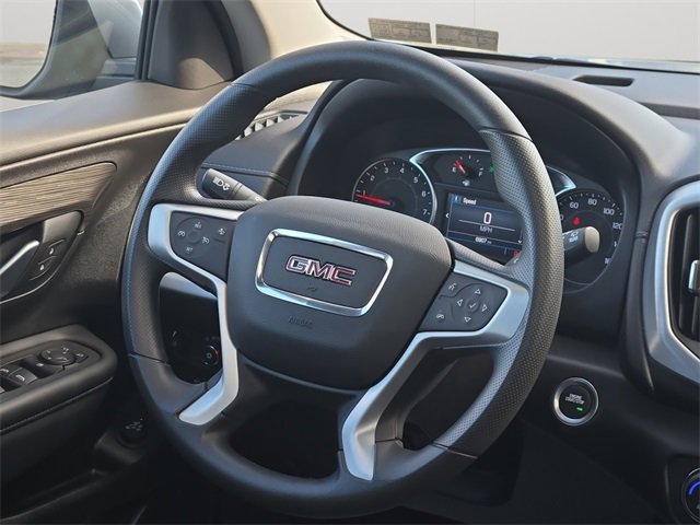 Used 2024 GMC Terrain SLE w/ Driver Convenience Package image 19
