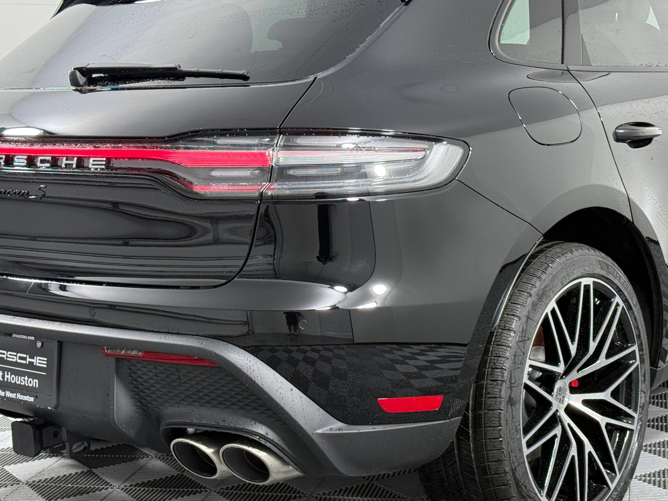Used 2026 Porsche Macan S AWD/4WD image 26