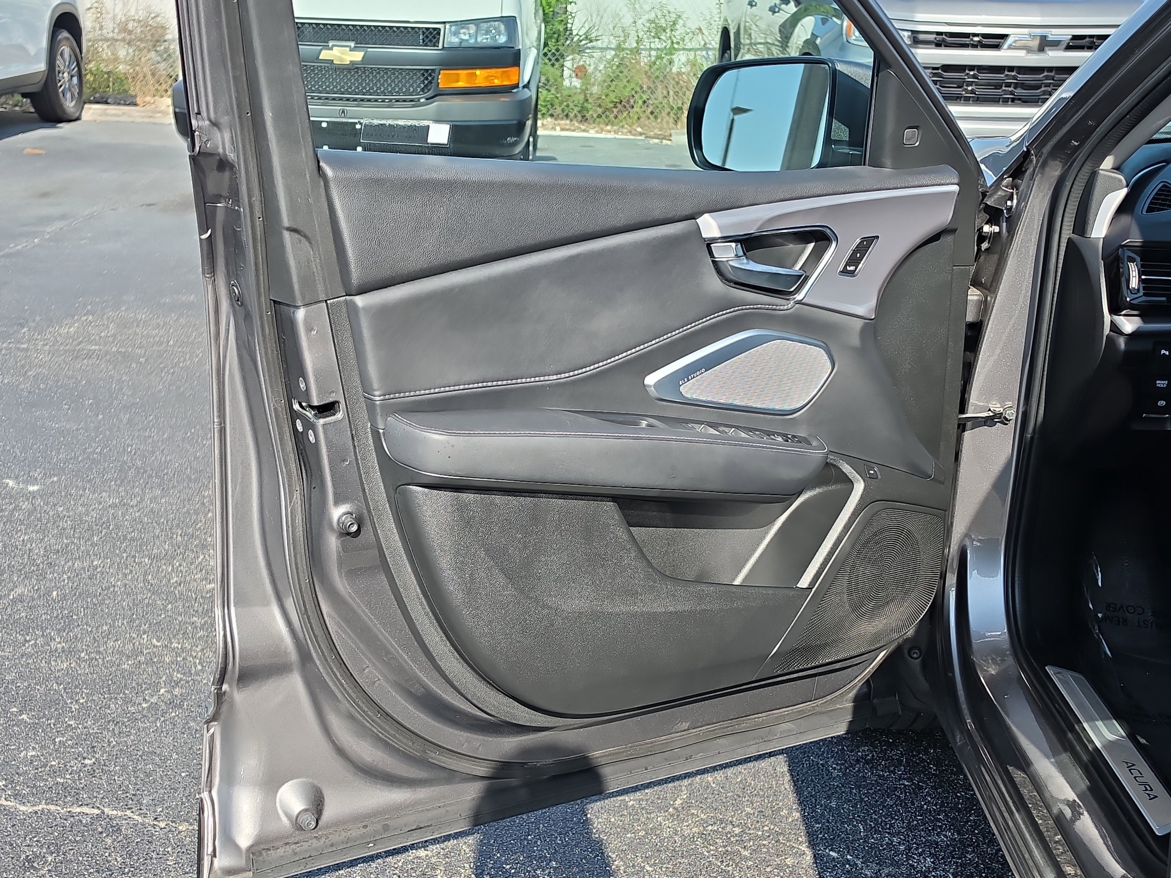 Used 2023 Acura RDX FWD w/ Technology Package image 18