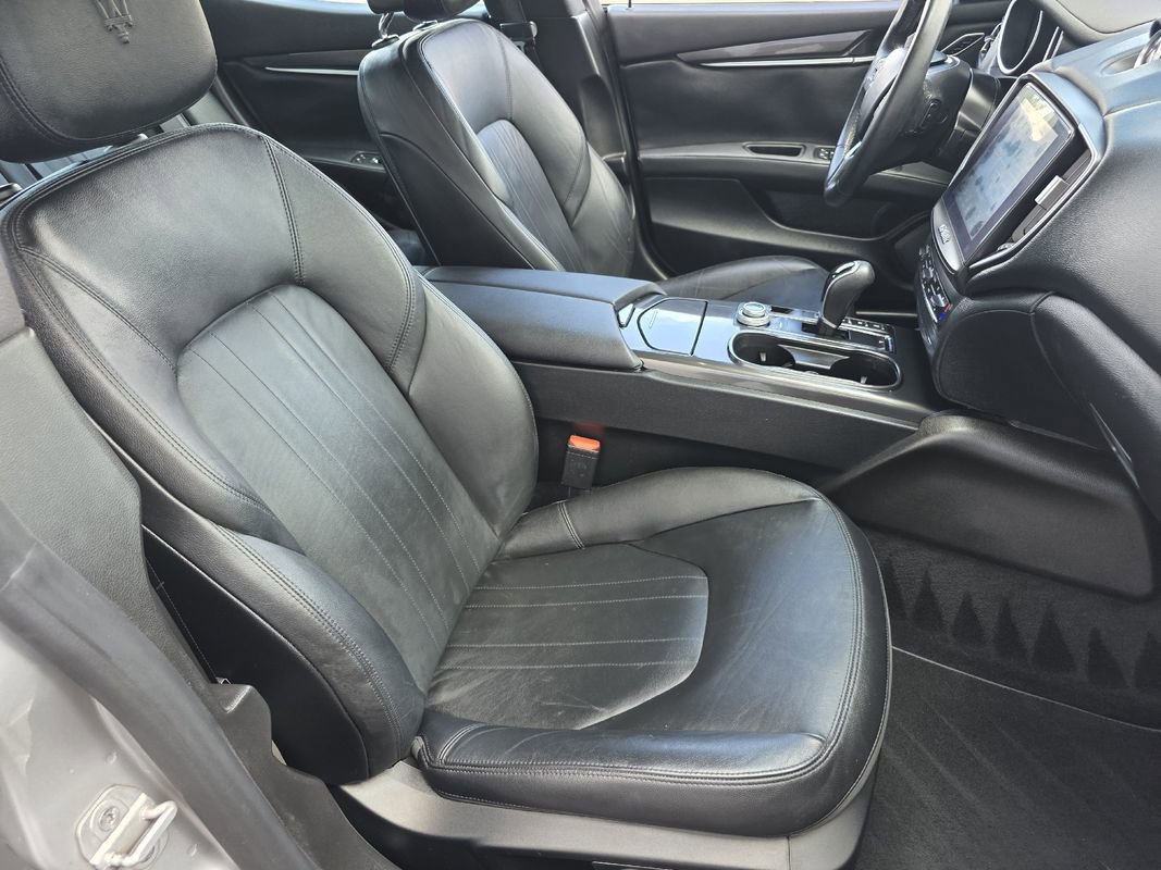 Used 2017 Maserati Ghibli RWD image 26