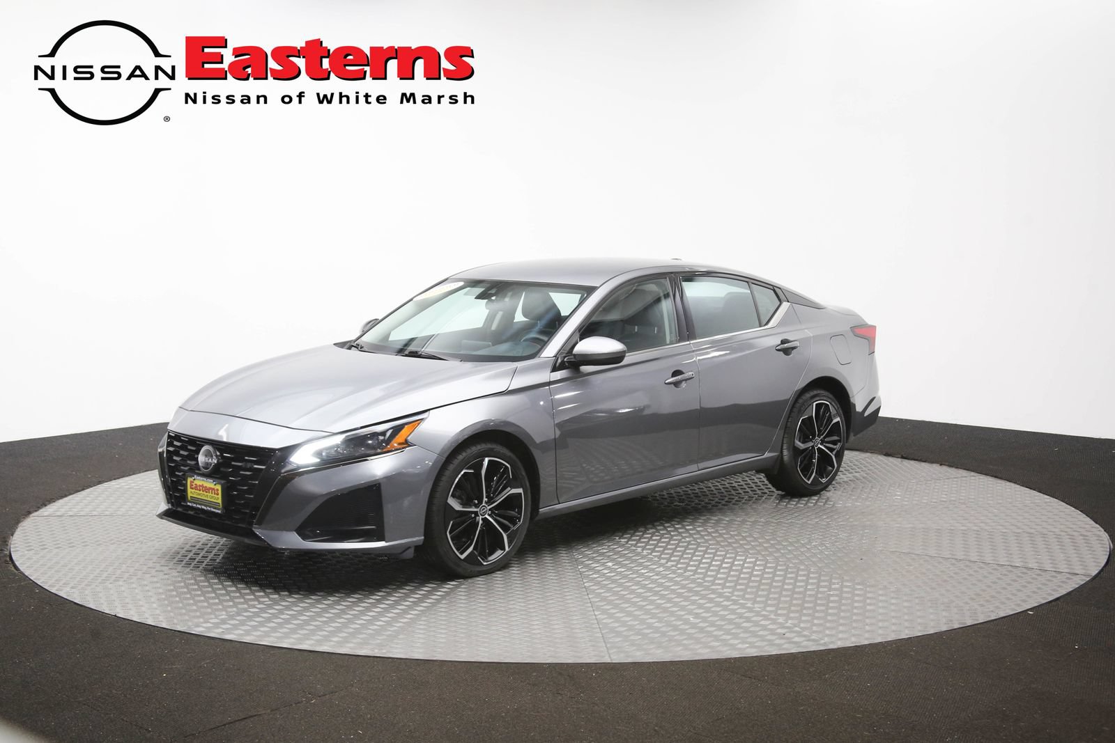 Used 2023 Nissan Altima 2.5 SR AWD/4WD image 55