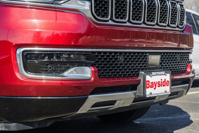 Used 2024 Jeep Wagoneer L Series III w/ Flexible Seating Group image 24