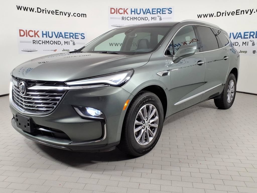 Used 2023 Buick Enclave Essence