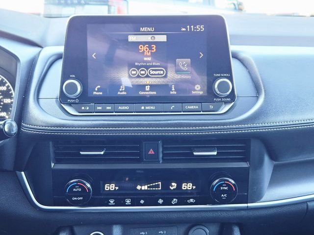 Certified 2023 Nissan Rogue SV image 22