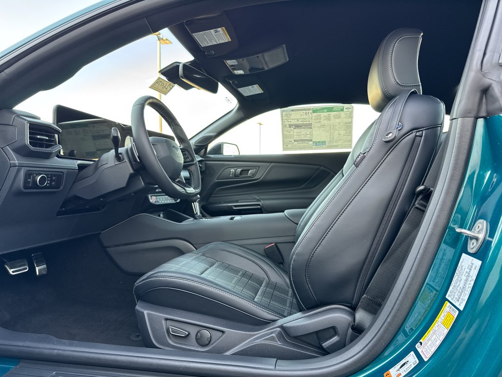 New 2026 Ford Mustang GT Premium RWD image 5