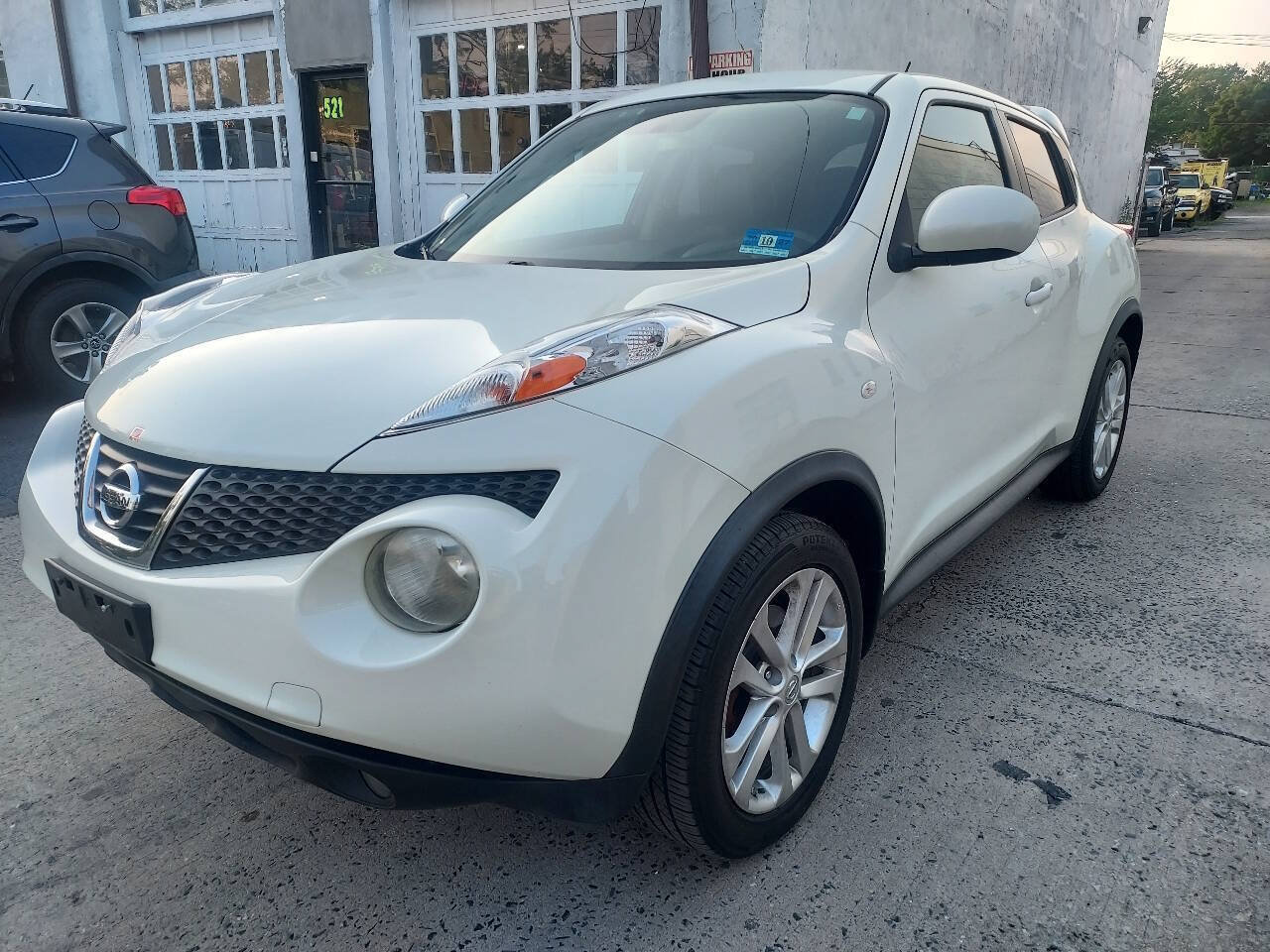 Used 2012 Nissan Juke SL AWD/4WD image 3