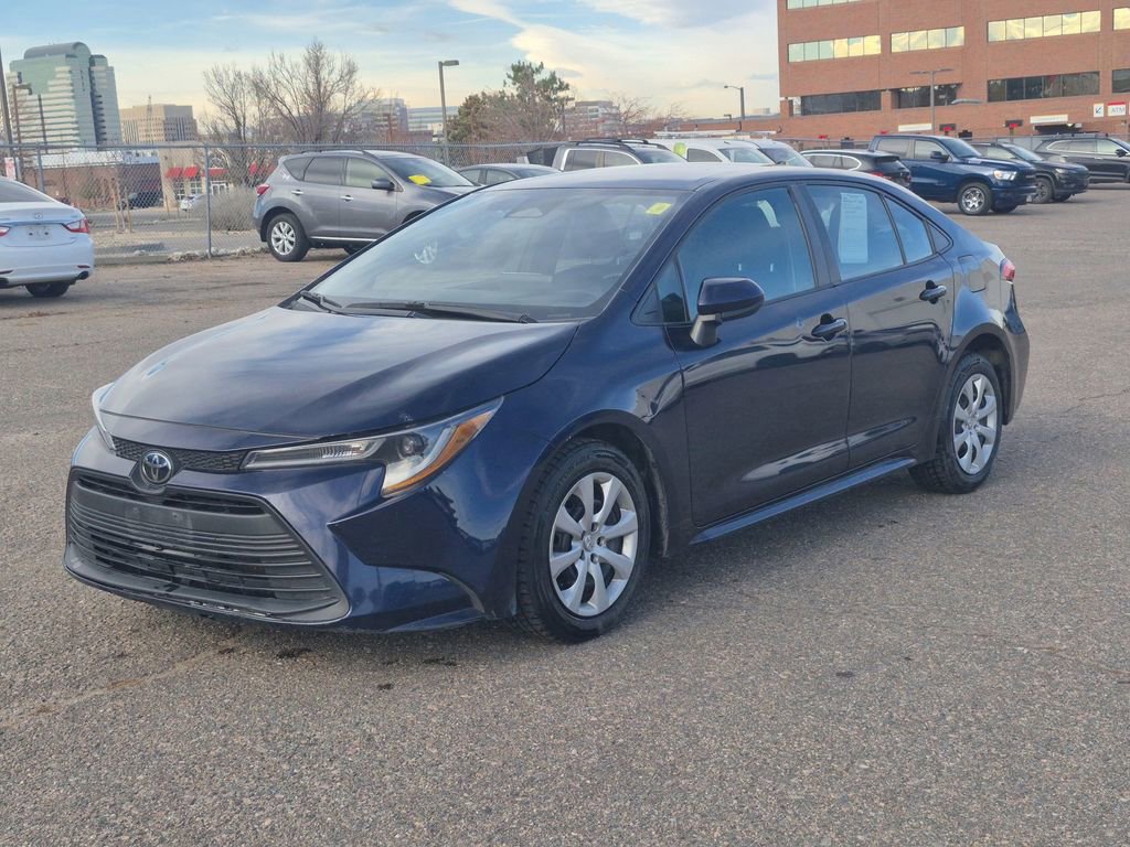 Used 2024 Toyota Corolla LE image 5