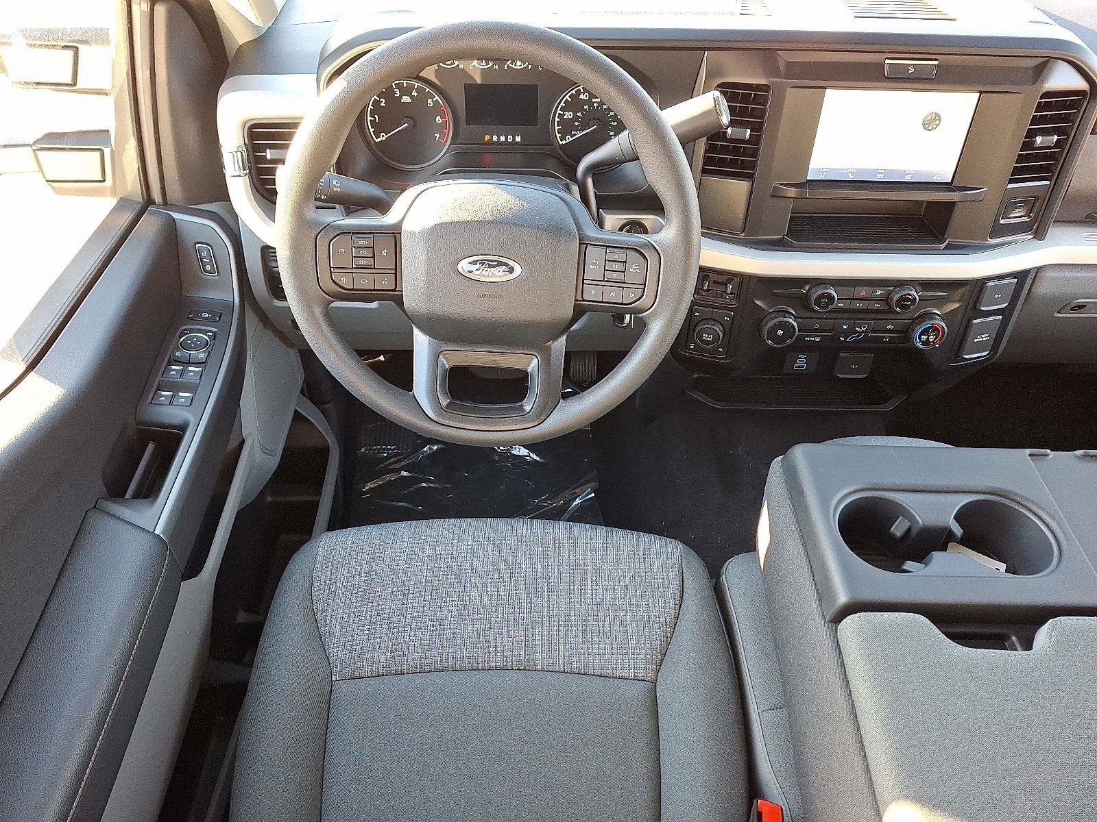 New 2026 Ford F250 XLT w/ FX4 Off-Road Package image 7