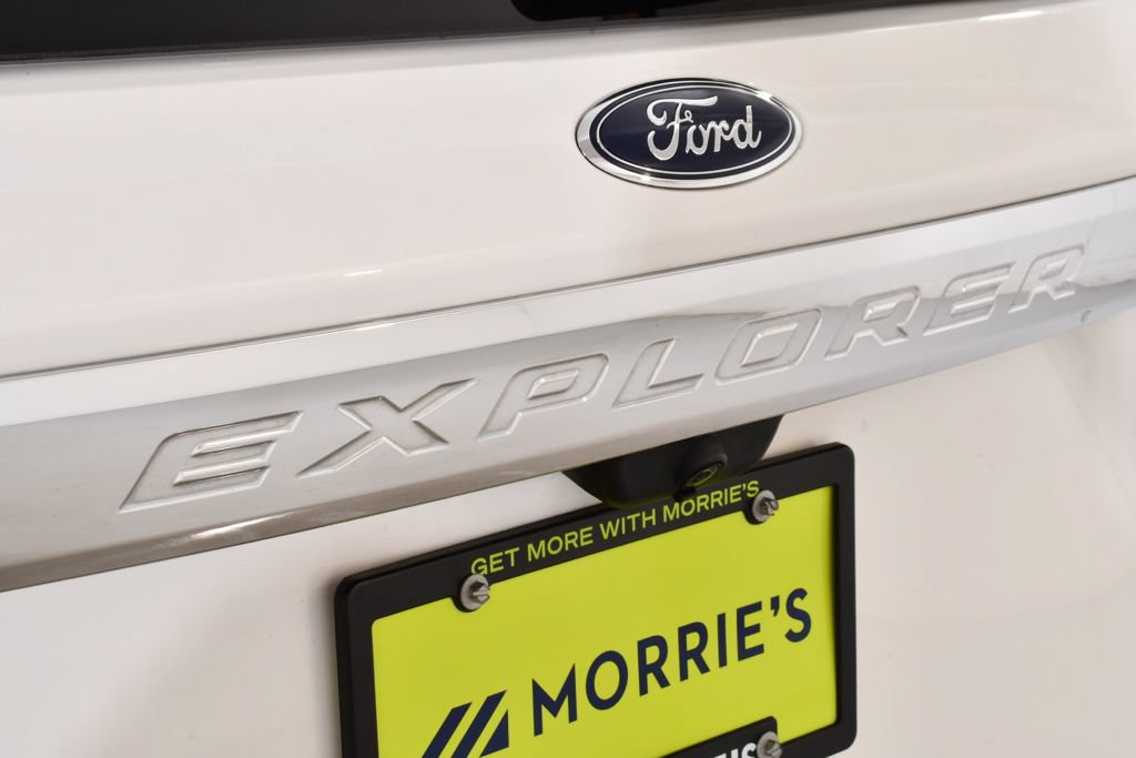 Used 2022 Ford Explorer XLT w/ Equipment Group 202A AWD/4WD image 24