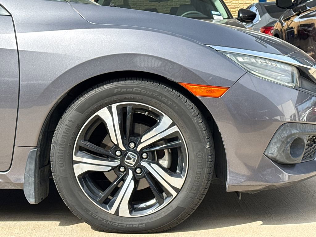 Used 2017 Honda Civic Touring image 6