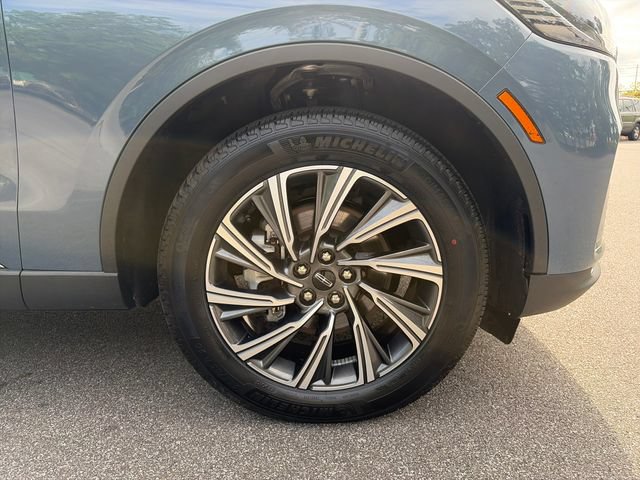 Used 2026 Lincoln Aviator AWD image 14
