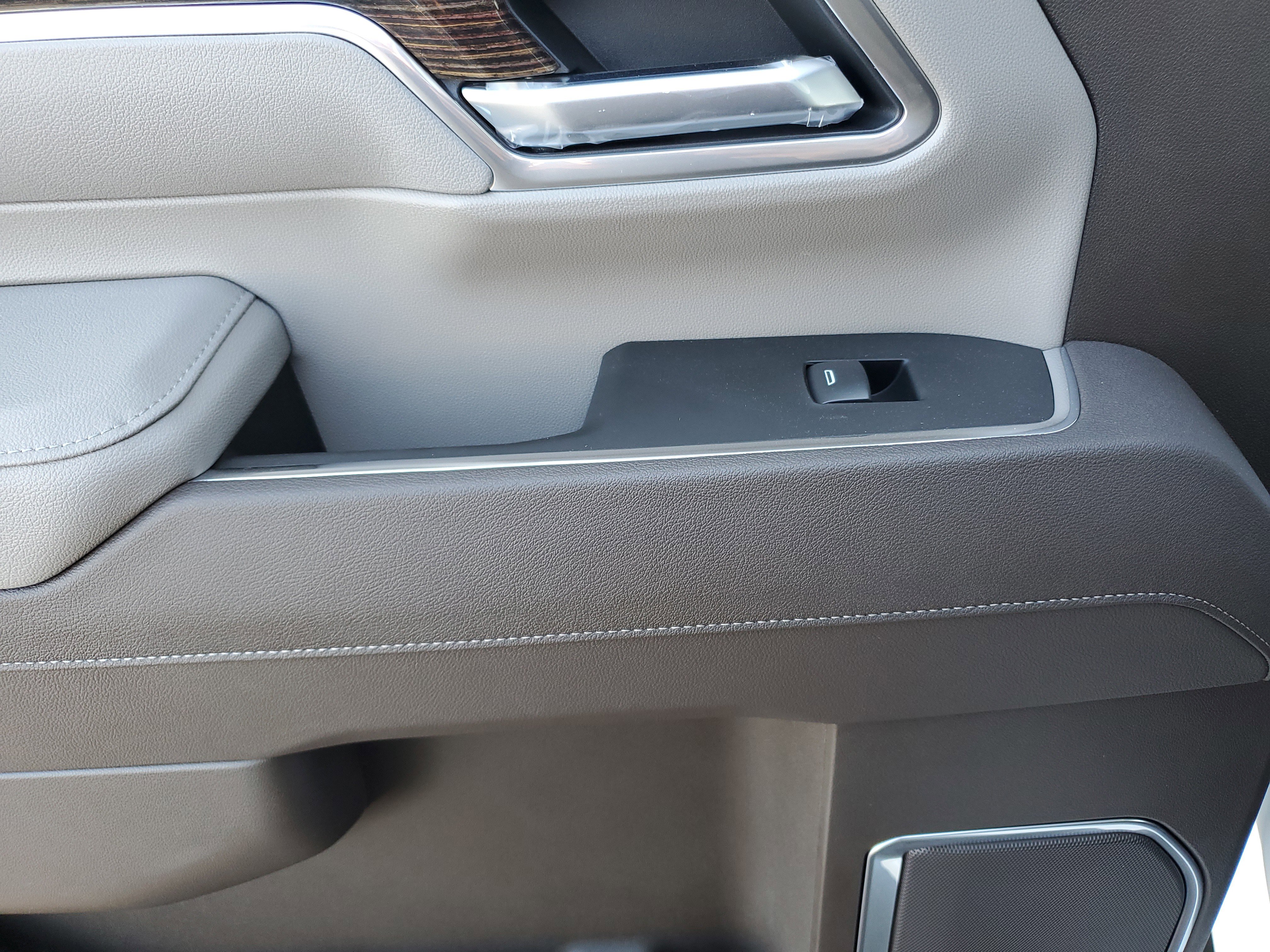 New 2025 GMC Sierra 3500 SLE w/ SLE Convenience Package image 30