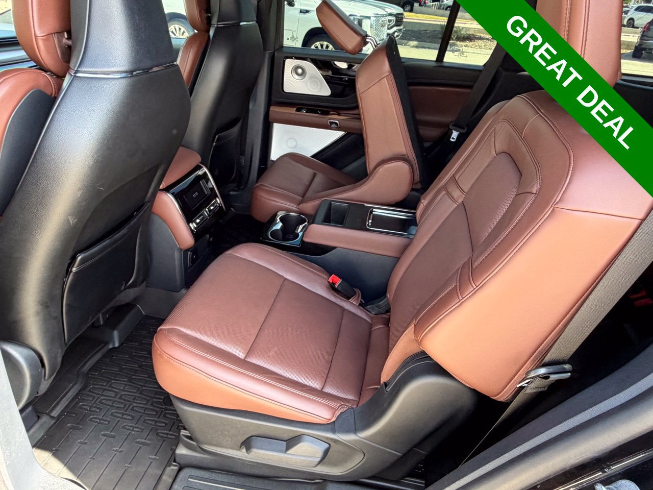 Used 2026 Lincoln Aviator Reserve AWD/4WD image 33