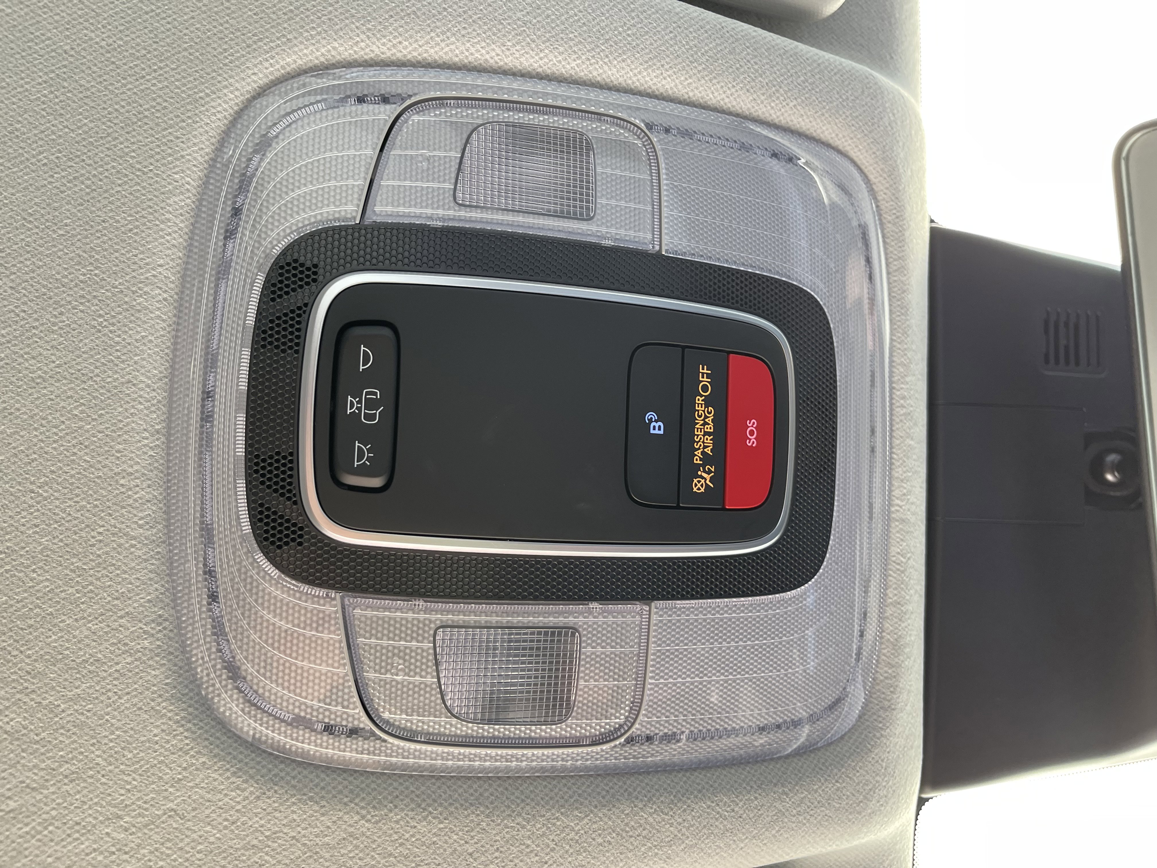 Used 2024 Hyundai Kona SEL image 16