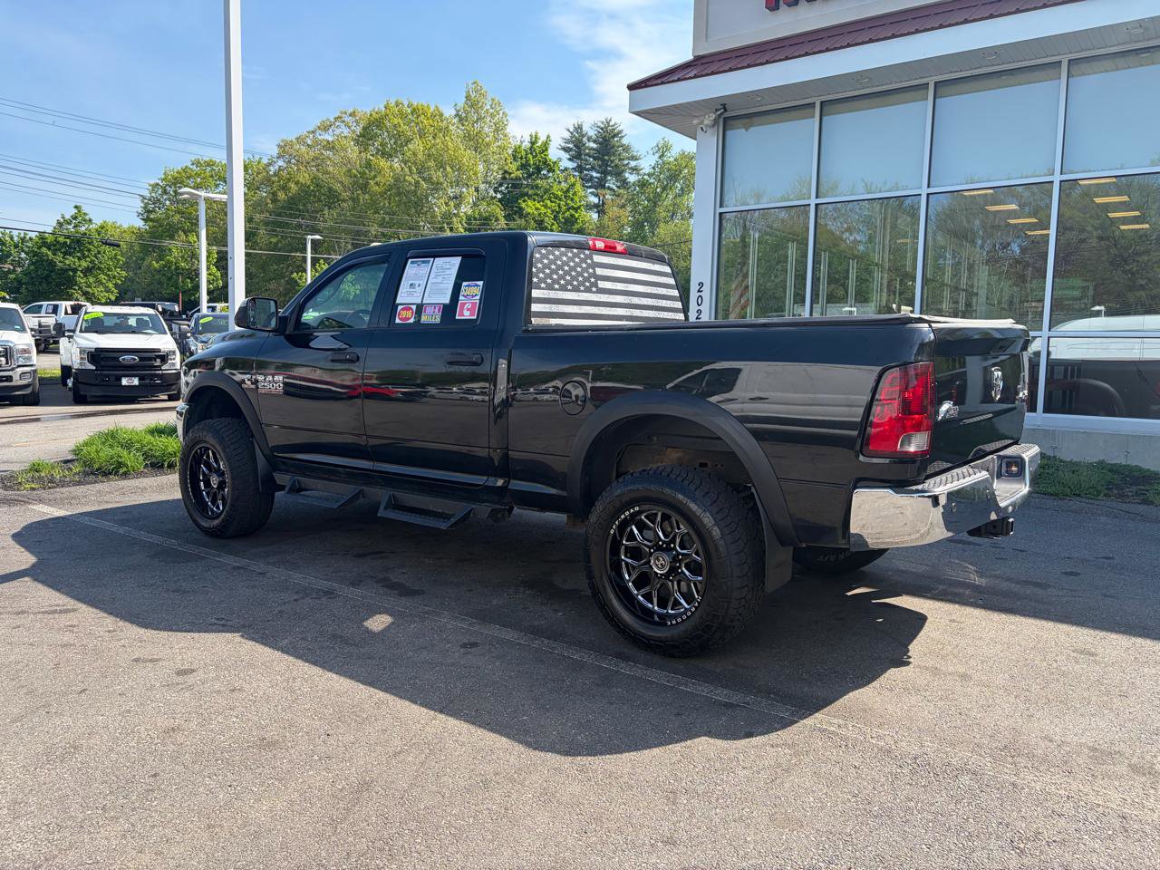 Used 2016 RAM 2500 Tradesman w/ Chrome Appearance Group AWD/4WD image 11