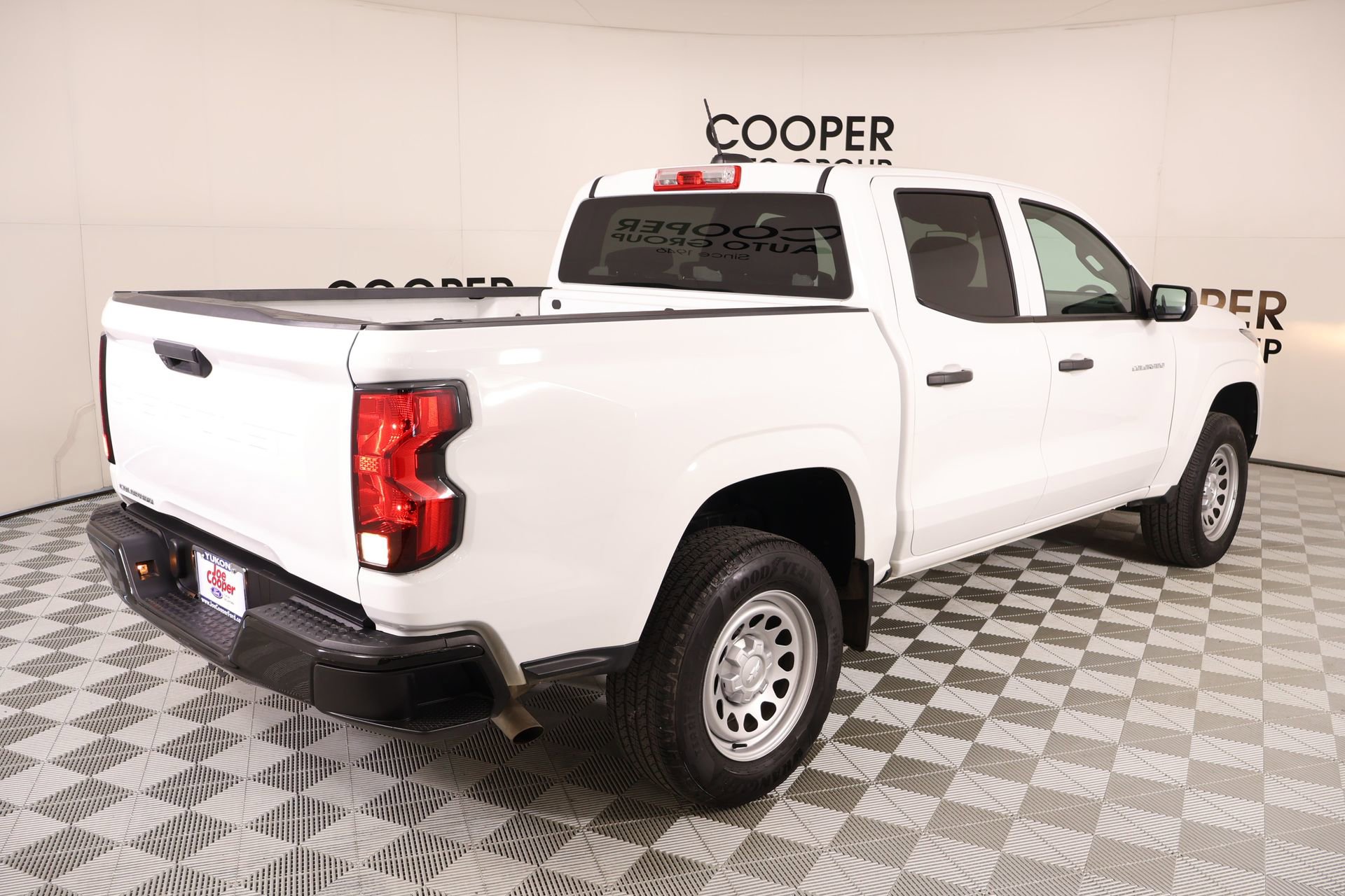 Used 2024 Chevrolet Colorado W/T image 19