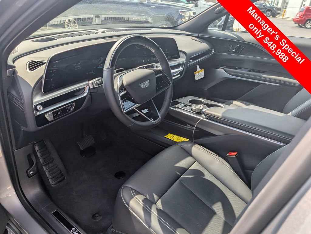 Used 2025 Cadillac Lyriq Luxury w/ LPO, Floor Liner Package image 13