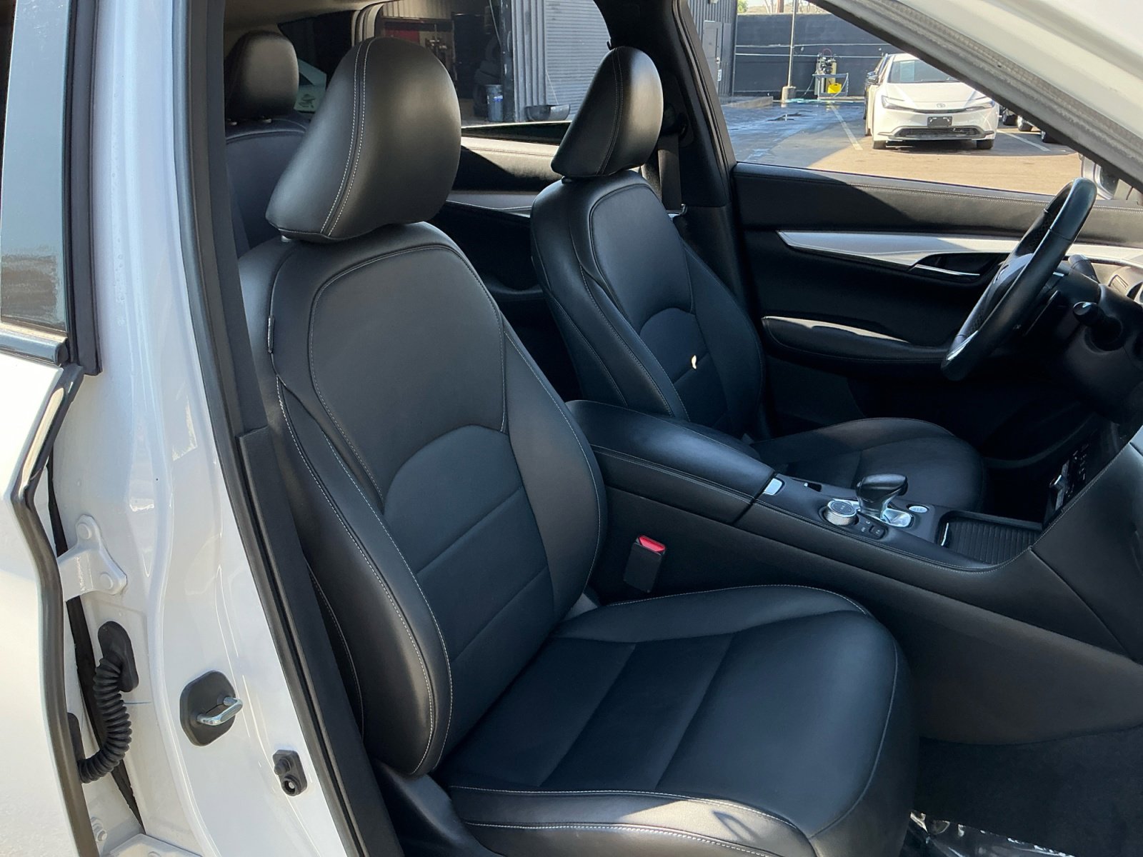 Used 2019 INFINITI QX50 Luxe image 22