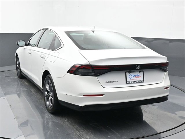 Used 2023 Honda Accord EX image 3
