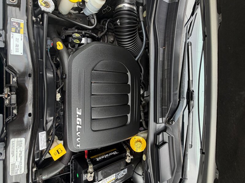 Used 2018 Dodge Grand Caravan GT FWD image 30