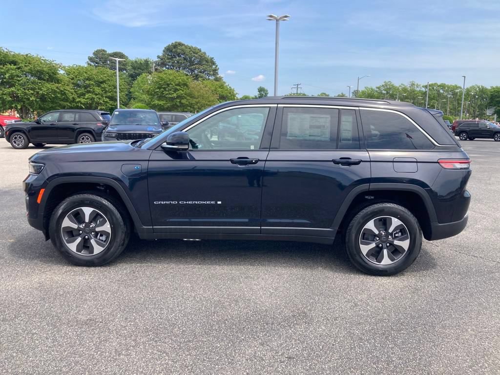 New 2024 Jeep Grand Cherokee Limited 4xe w/ Luxury Tech Group II AWD/4WD video 2