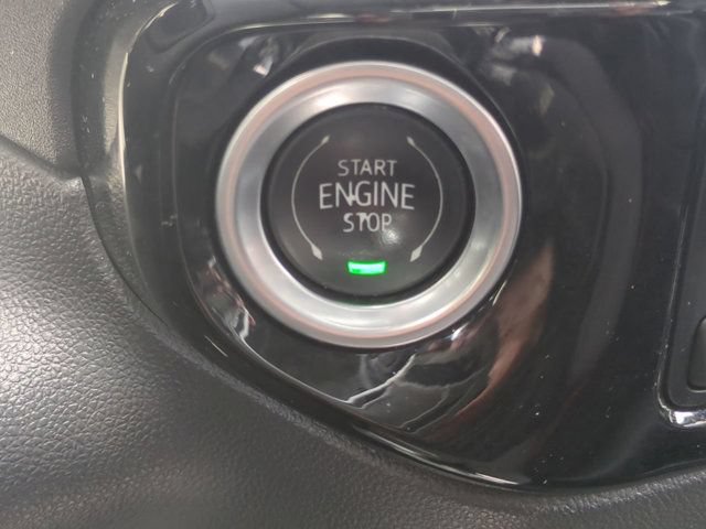 Used 2025 GMC Sierra 1500 SLT RWD image 25