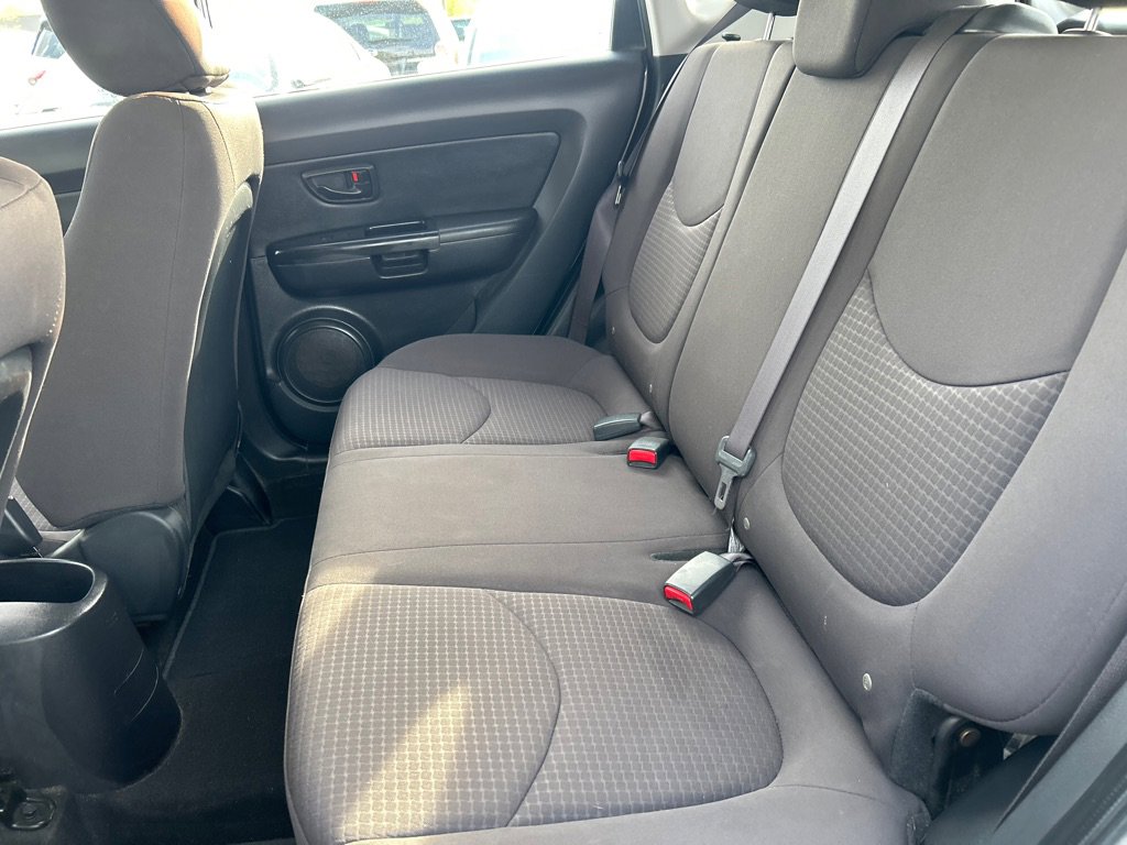 Used 2013 Kia Soul image 12