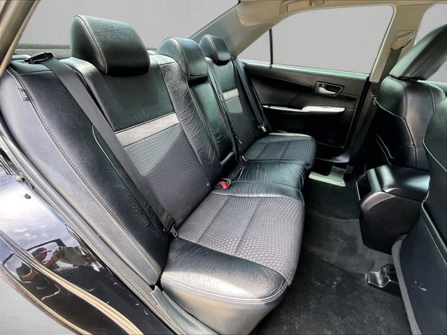 Used 2013 Toyota Camry SE FWD image 27