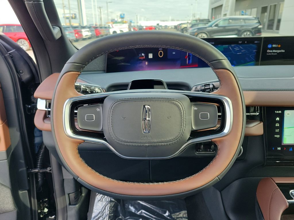 New 2026 Lincoln Navigator L Reserve AWD/4WD image 23