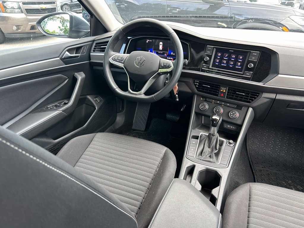 Certified 2024 Volkswagen Jetta S FWD image 7
