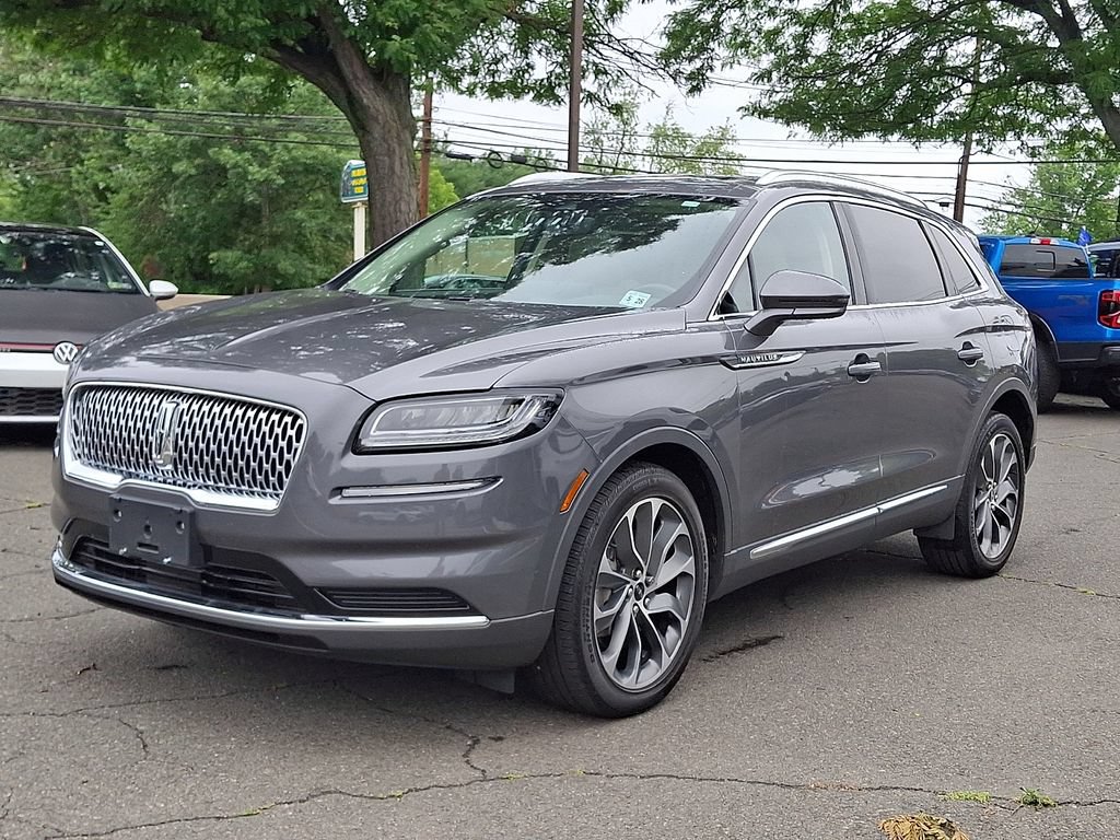 Used 2023 Lincoln Nautilus Reserve AWD/4WD image 6