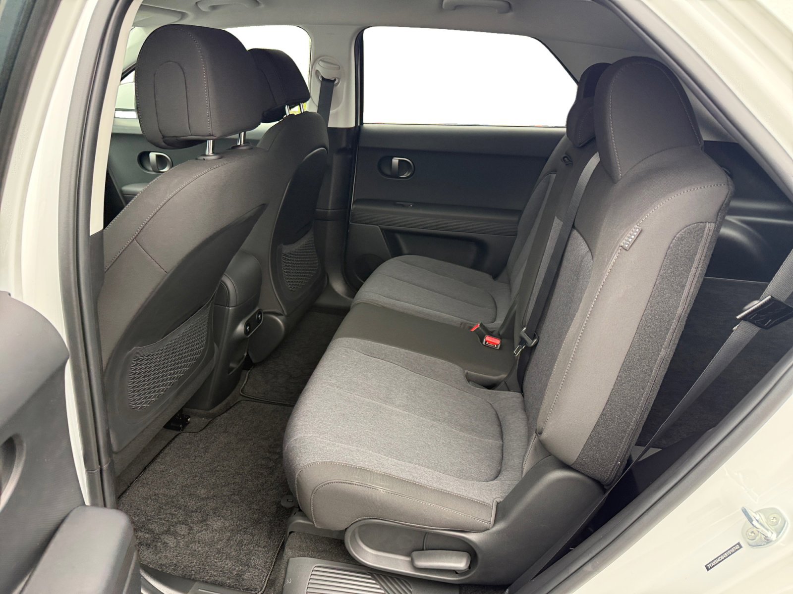 Certified 2025 Hyundai Ioniq 5 SE image 16