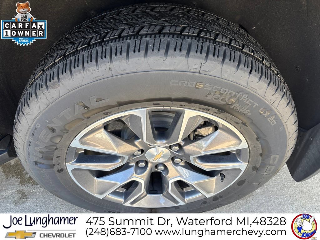 Used 2024 Chevrolet Suburban LT w/ LT Signature Plus Package AWD/4WD image 12