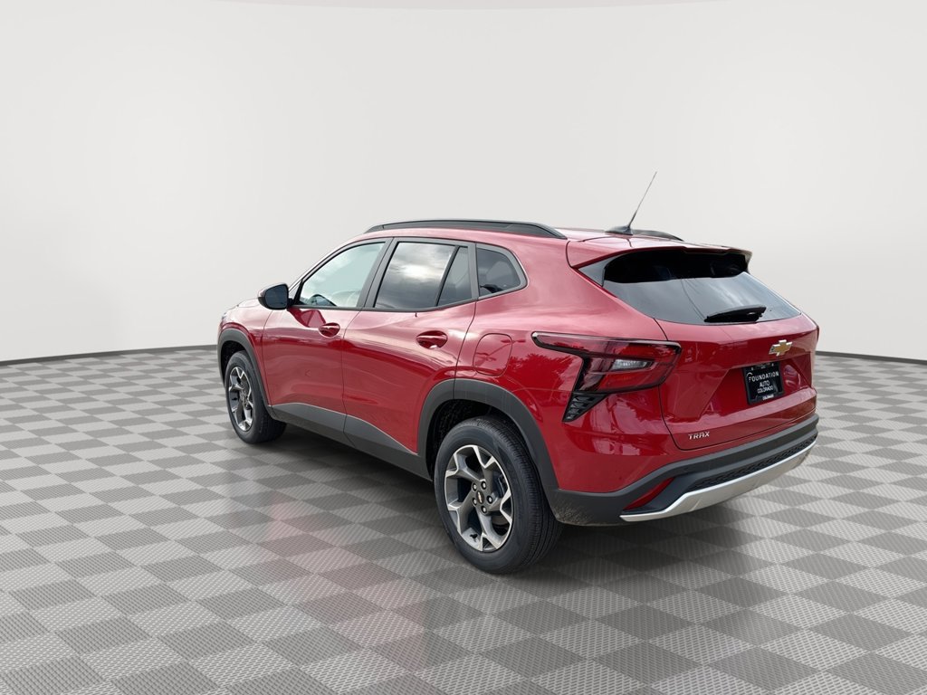 New 2026 Chevrolet Trax LT w/ Sunroof Package FWD image 6