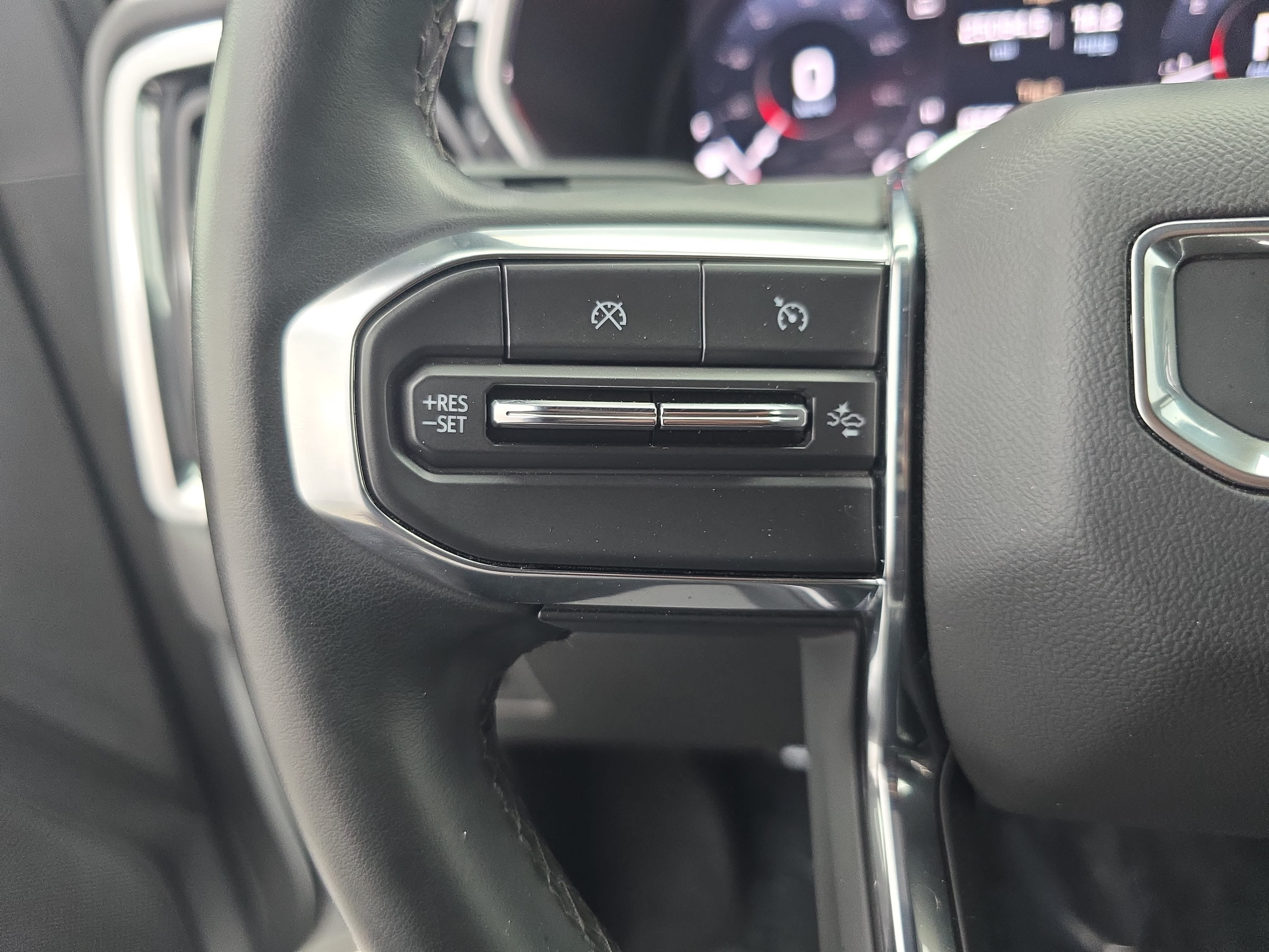 Used 2025 GMC Canyon Elevation w/ Convenience Package AWD/4WD image 16