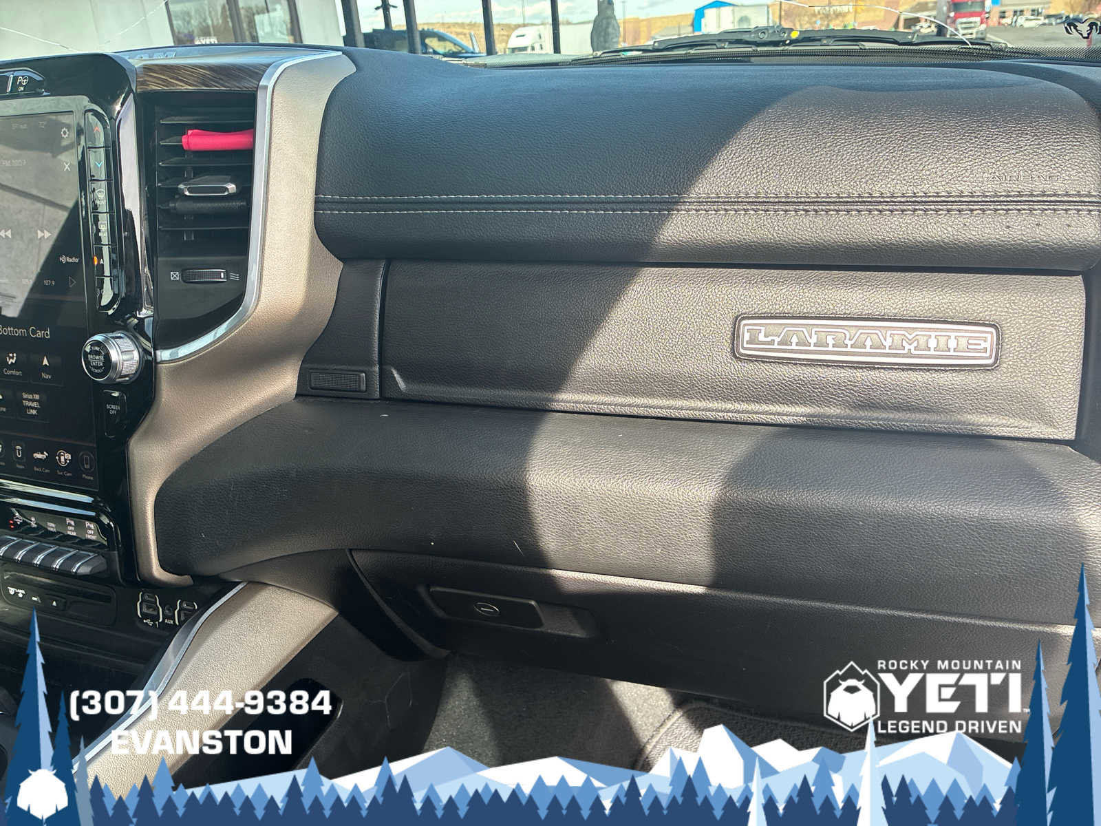 Used 2019 RAM 1500 Laramie image 31