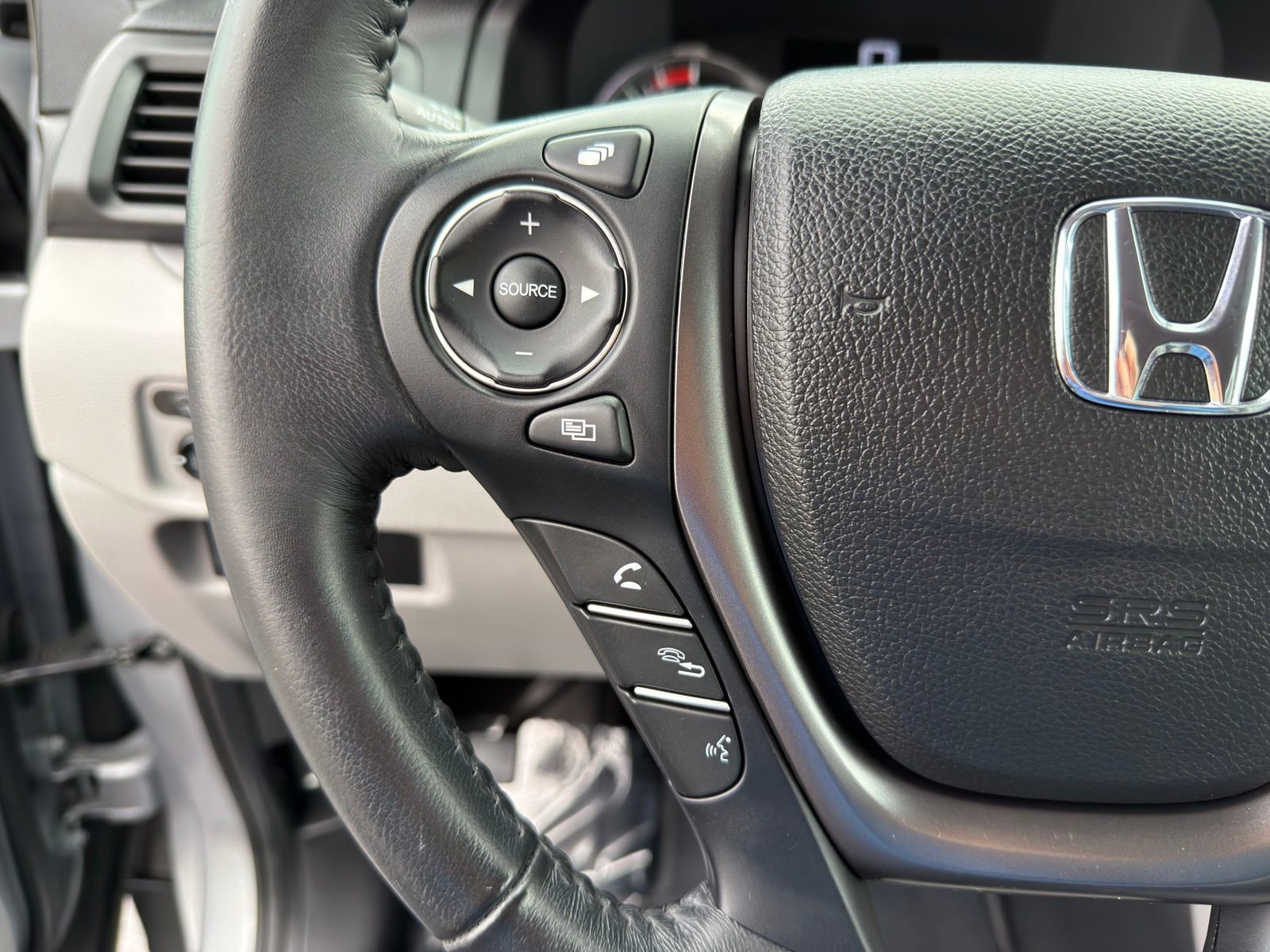 Used 2019 Honda Ridgeline RTL-T image 18