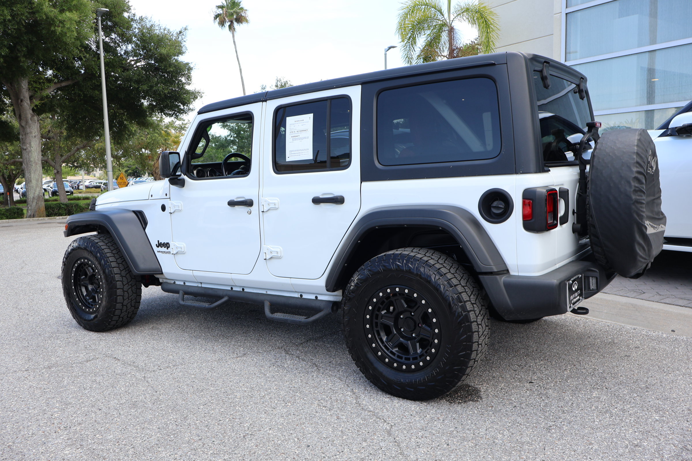 Used 2021 Jeep Wrangler Unlimited Sport AWD/4WD image 4