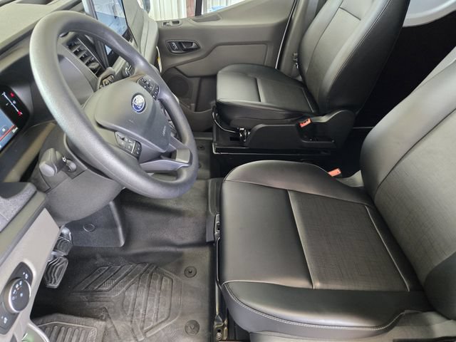 New 2026 Ford Transit 250 148 Medium Roof RWD image 9