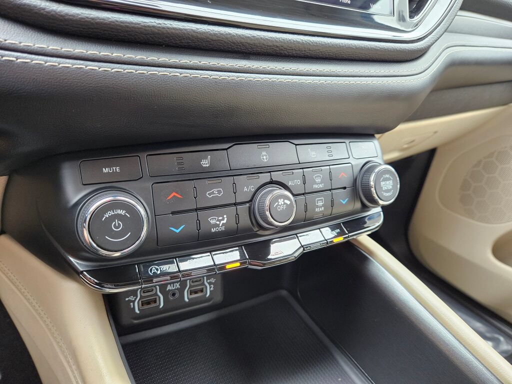Used 2021 Dodge Durango SXT w/ Popular Equipment Group AWD/4WD image 23