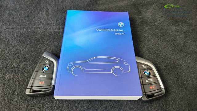Used 2025 BMW X4 xDrive30i AWD/4WD image 63