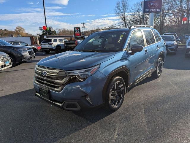 Used 2025 Subaru Forester Limited image 6