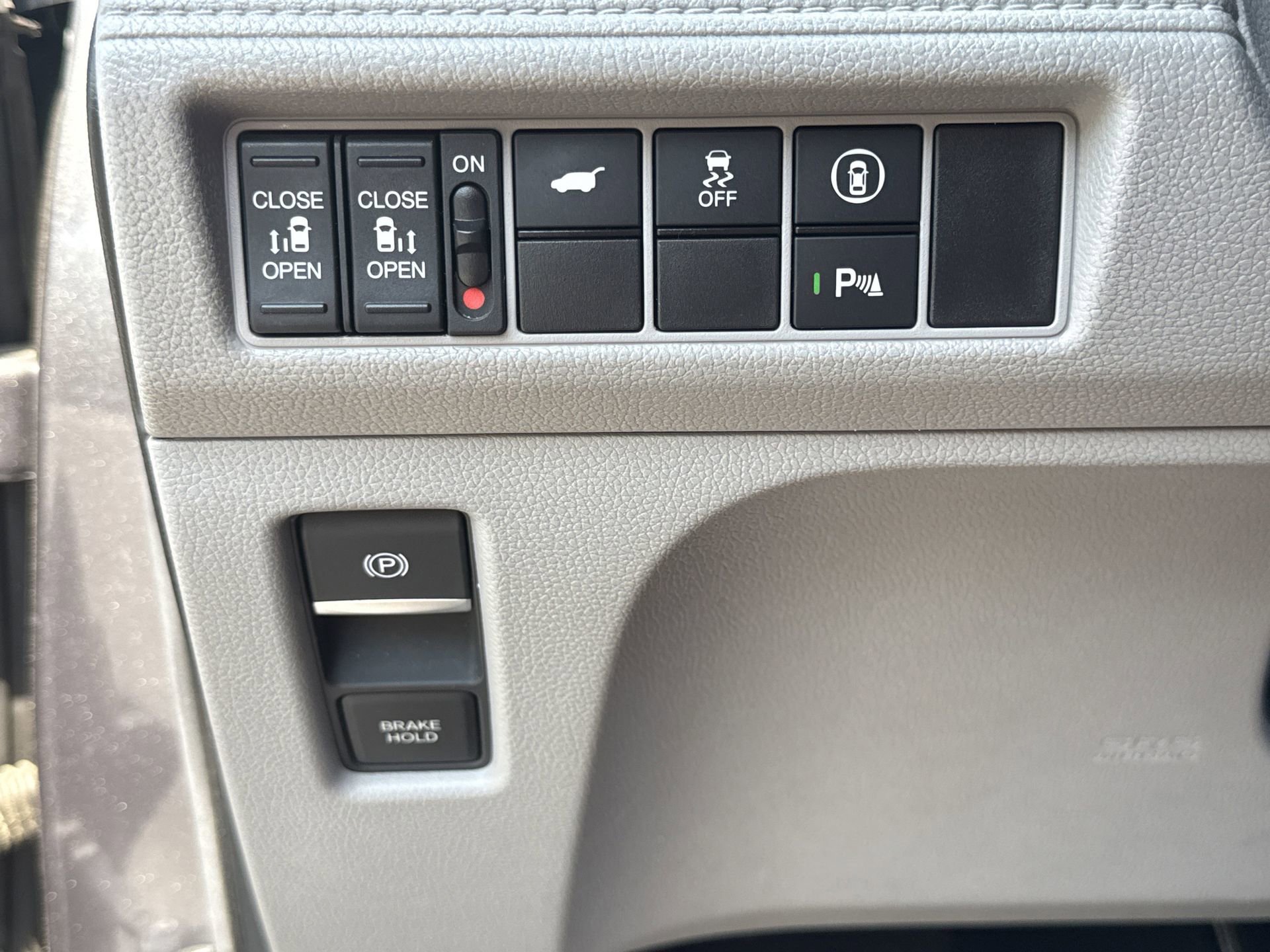 Used 2023 Honda Odyssey Touring image 14